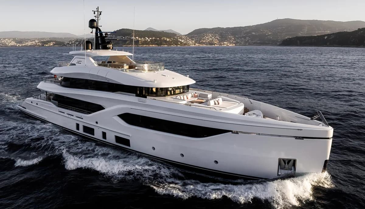 Ace, 44.27m superyacht