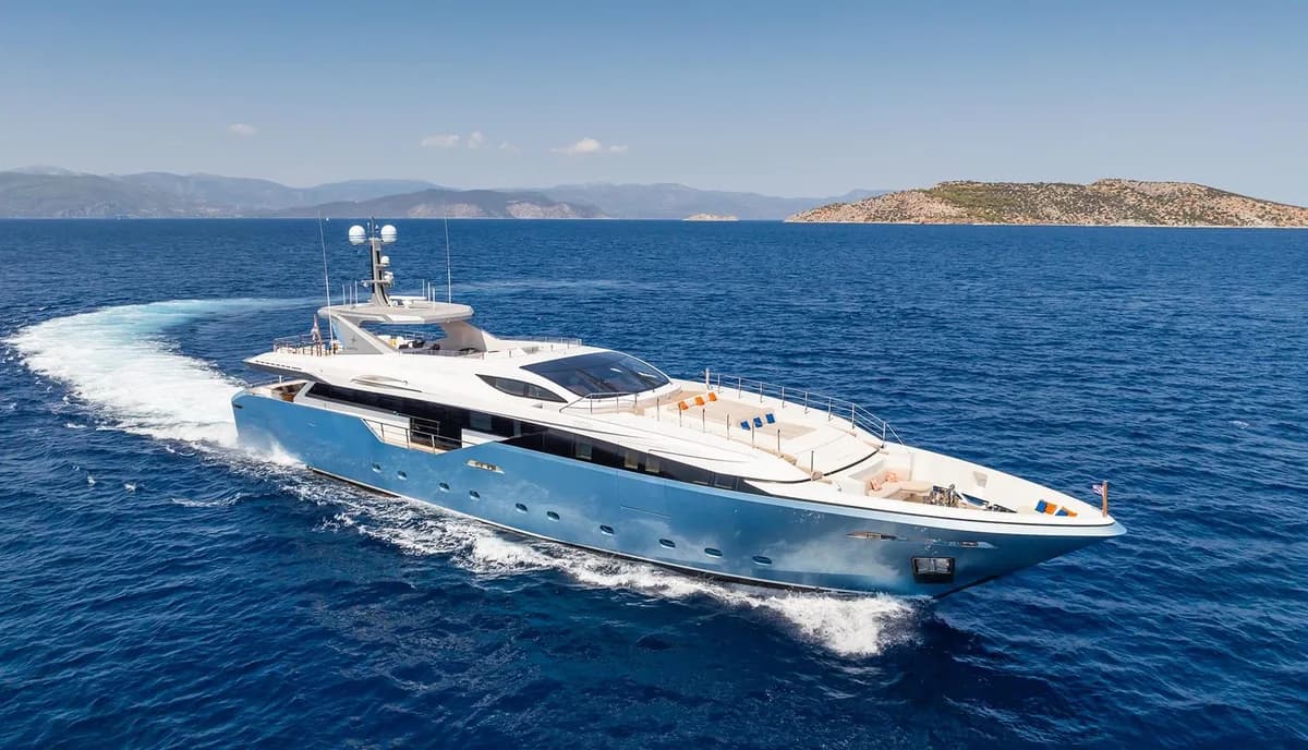 Blue Moon, 45m superyacht