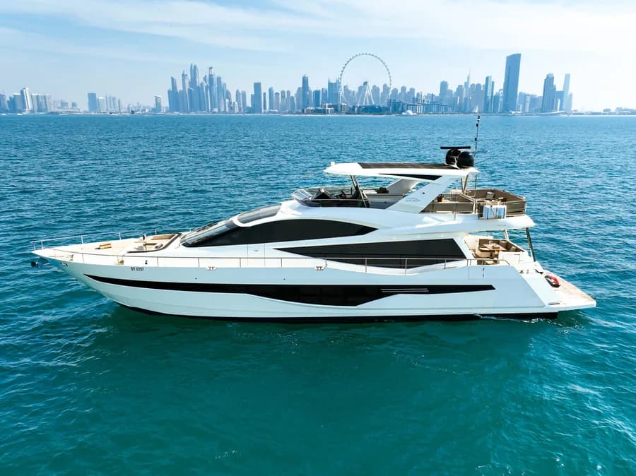 Bella, 24m charter yacht